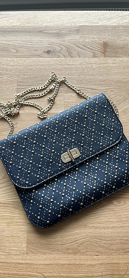 Tommy Hilfiger laukku