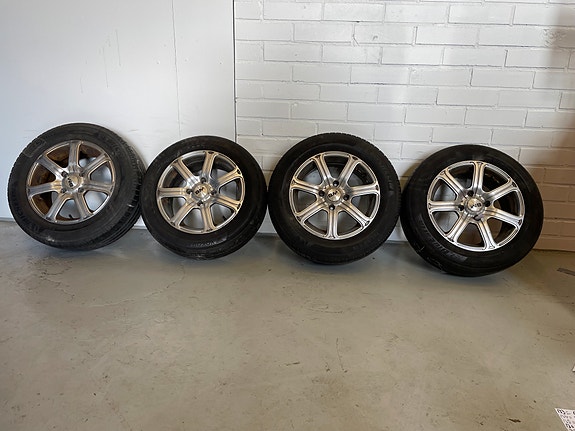 Toyota 15" alumiinivanteet + 185/55R15 Kesärenkaat (145)