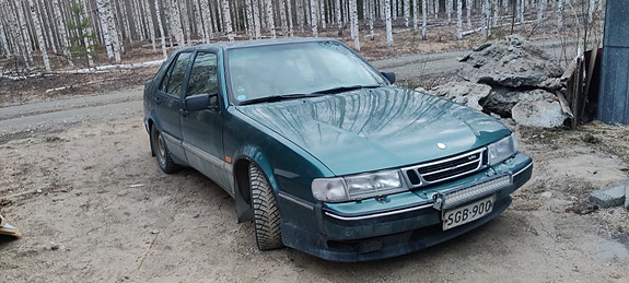 Saab 9000 osia