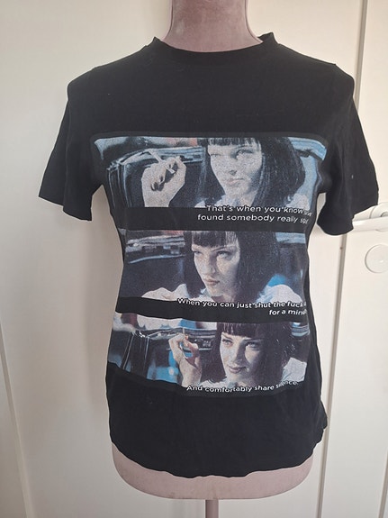 Pulp fiction t-paita