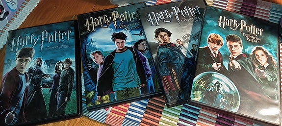 Harry Potter 4 elokuvaa dvd