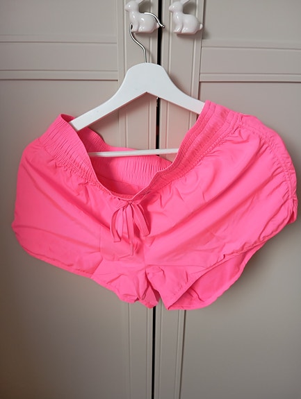 Pinkit shortsit