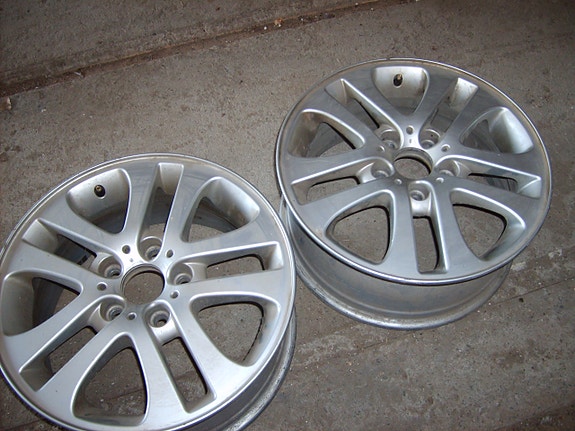 2kpl BMW 17" alkuperäisvanteita