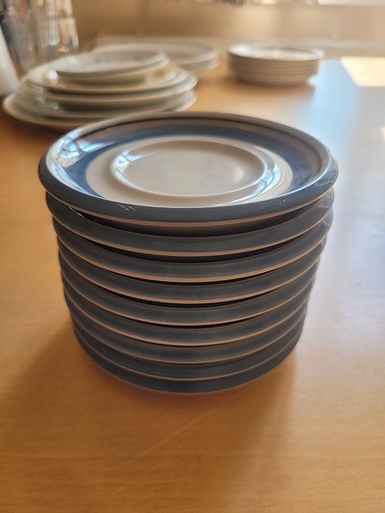 Arabian Uhtua aluslautaset 9 kpl