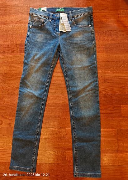 Benetton farkut 150cm uudet