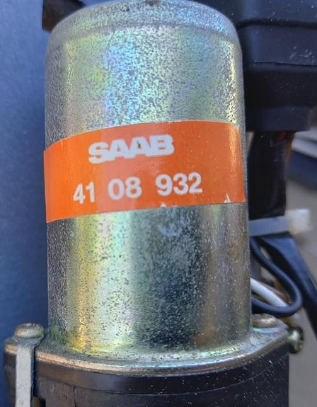 Saab 9000 moottoriantenni