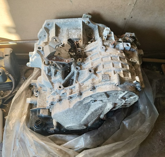 Nissan Primera vaihdelaatikko