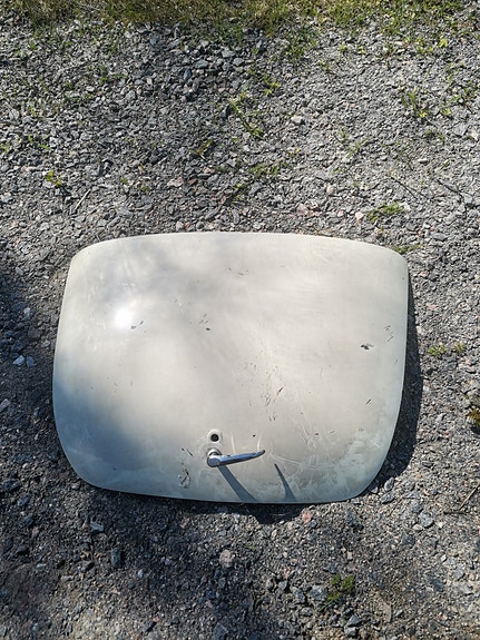 Volvo pv takaluukku