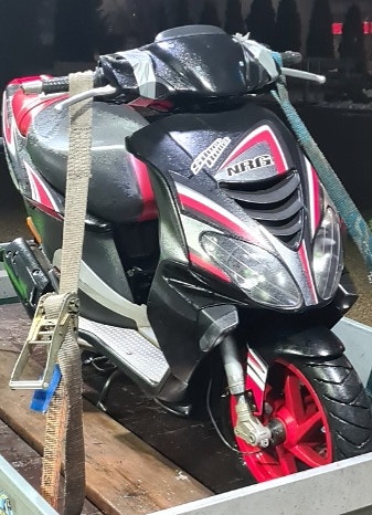 Ostetaan osiksi Piaggio Nrg