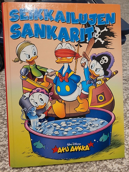 Aku Ankka kirja