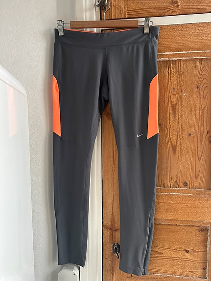NIKE: Dry Fit -juoksutrikoot / treenitrikoot, uudenveroiset