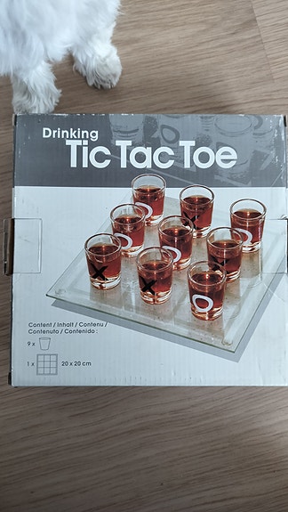 Juoma peli tic tac toe aikusille