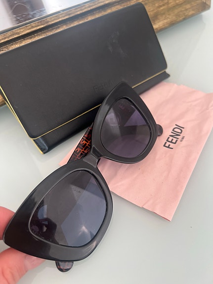 FENDI aurinkolasit