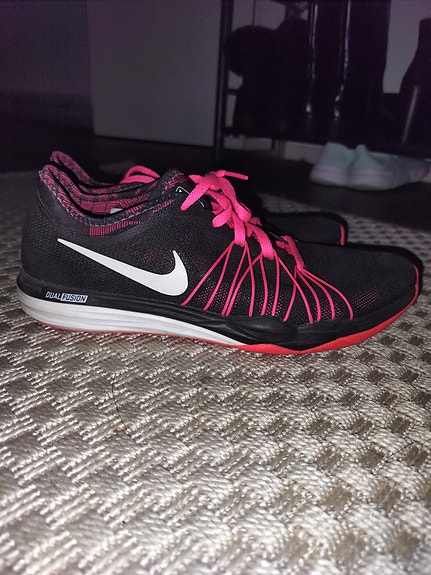 Nike dual fusion juoksukengät