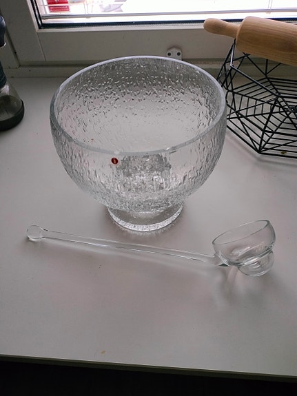 Iittala kekkeri boolimalja ja kauha