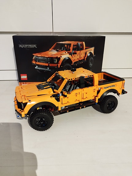 ALE! Ford F-150 Raptor LEGO