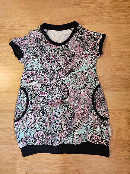 Tyttöjen mekko koko 98/104 cm,Silverjungle
