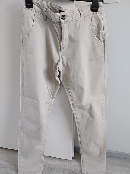 Suorat beige housut