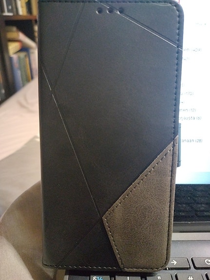iPhone 16 nahkainen Suojakotelo