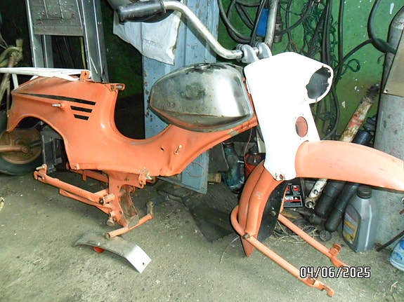 Export vm-72  Runko, vaihto (luikku)SM-runko 80-88.