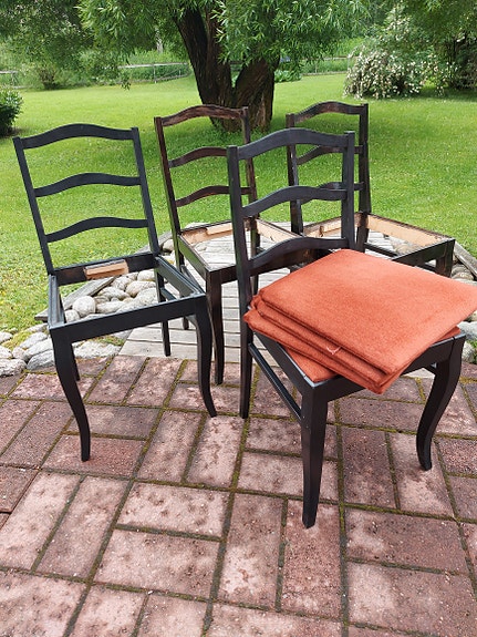 Vanhat tuolit 4 kpl