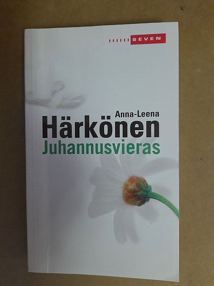 Anna-Leena Härkönen: Juhannusvieras.