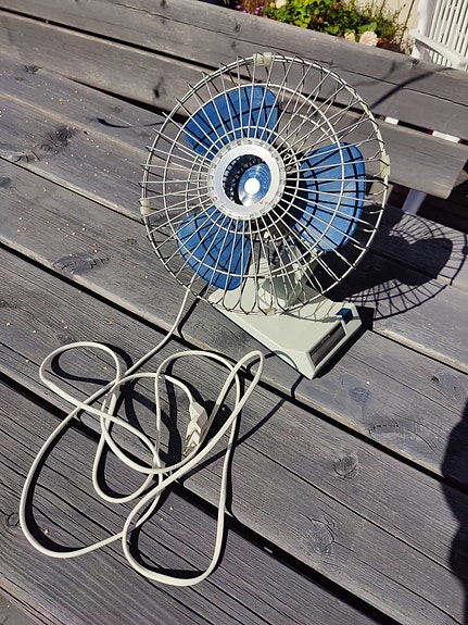 Product image 1 of 8
