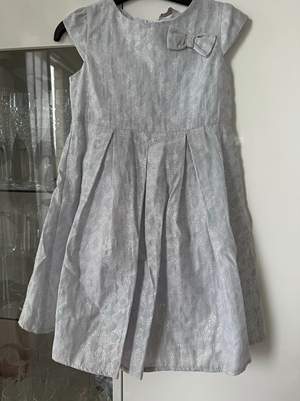 Zalekuan juhlamekko, 110 cm