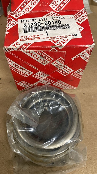 Toyota kytkimen painelaakeri 31230-60140