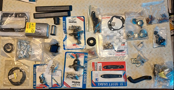 Product image 1 of 6