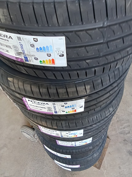 225/45 R17 kesärenkaat