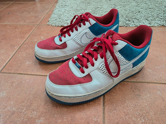 Nike kengät