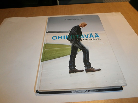 Ohikiitävää- Juha Tapion tie