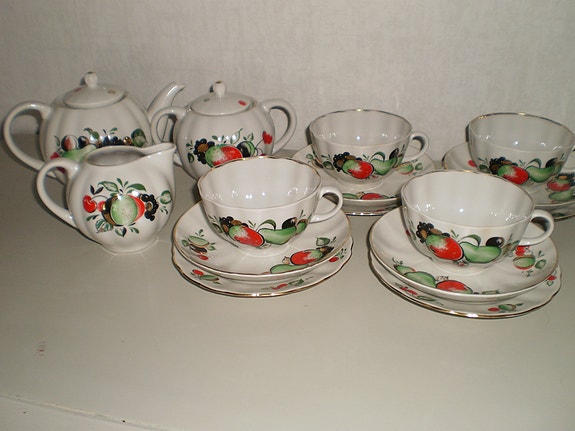 Lomonosov teeastiasto