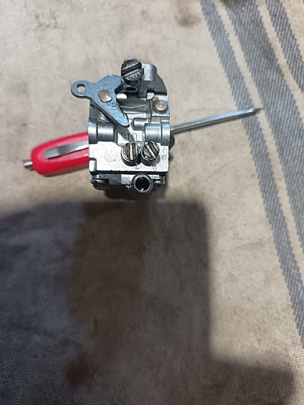 Stihl 020 Zama kaasutin
