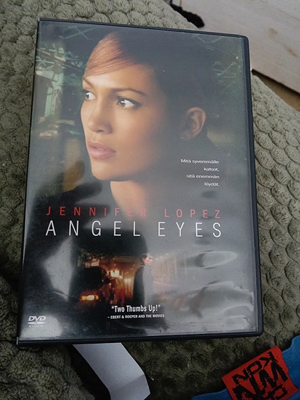 Angel eyes