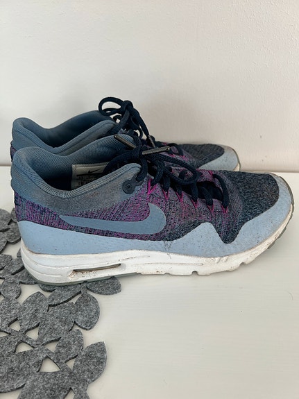 Nike Air -kengät koko 40