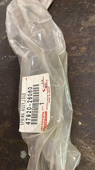 Toyota kuorman tunnistimen jousi 47920-26080