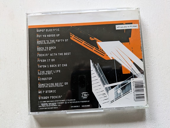 Product image 2 of 4