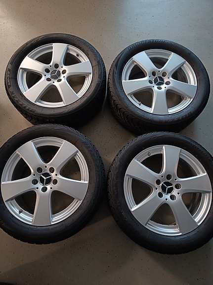 Kitka/kesärengas-sarja Mercedes-Benz C W205 ,Sis.ALV, Rahoitus alkaen 19,90€/kk!