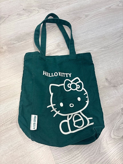 Hello kitty kangaskassi