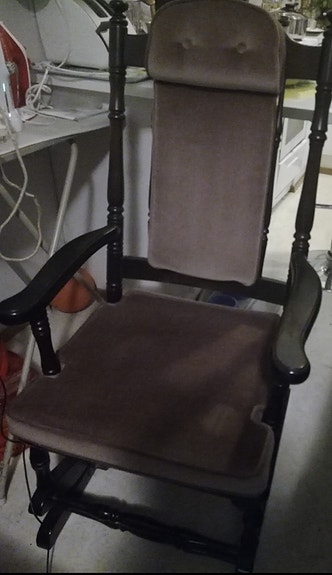 Karoliina jousikeinu
ylellinen