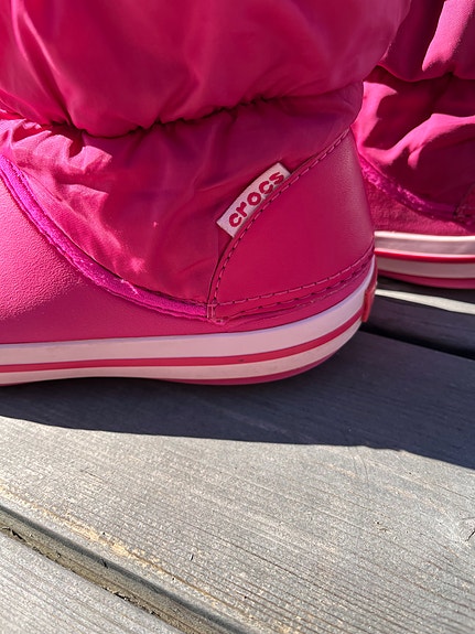 Crocs J1
