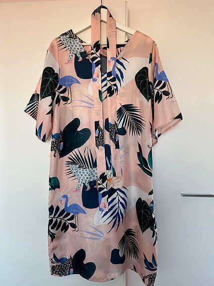 Uhanan Lips don't lie -silkkimekko