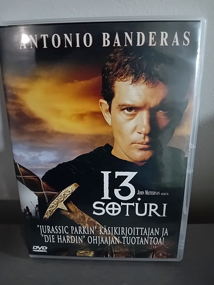 13 soturi