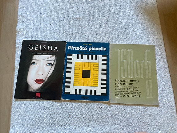 Nuotteja pianolle