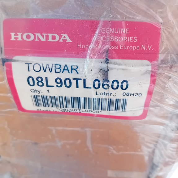 Honda Accord uusi vetokoukku