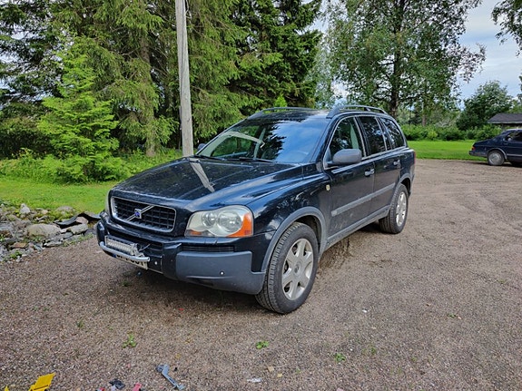 Volvo XC90 Varaosiksi