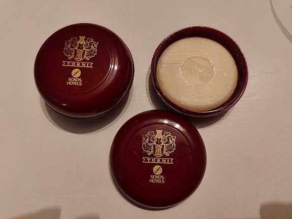 Hotelli Torni saippuakotelo