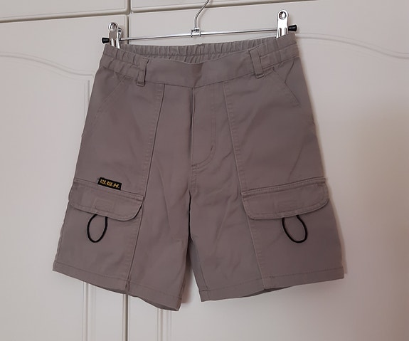 Poikien shortsit 110
